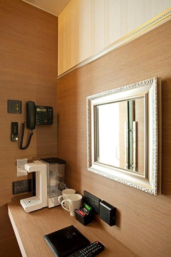บลูเจย์ เรสซิเดนซ์ Hotel ฮ่องกง ภายนอก รูปภาพ