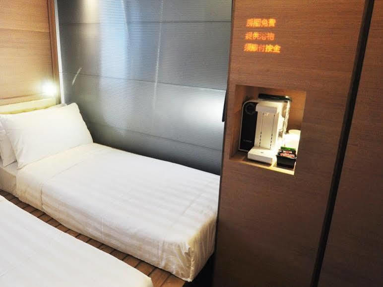 บลูเจย์ เรสซิเดนซ์ Hotel ฮ่องกง ภายนอก รูปภาพ